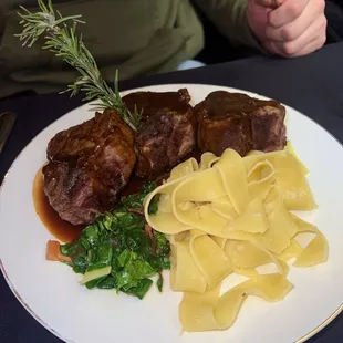 Garlic Lamb Chops