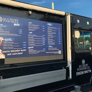 Creative Venezuelan cuisine and Latin fusion food truck