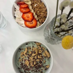 Cookie Monster Smoothie Bowl