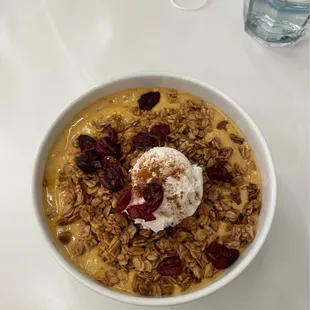Pumpkin Pie Smoothie Bowl