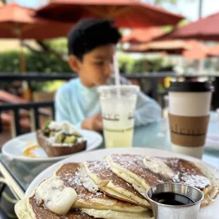 Lemon Ricotta Pancakes