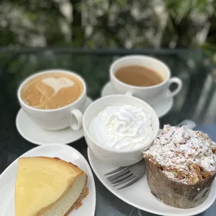 Double Lemon cheesecake, chocolate chip bread pudding