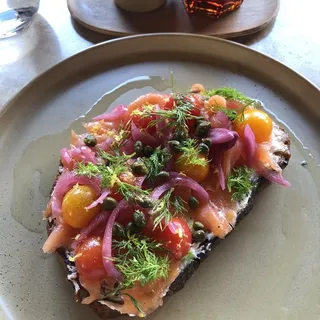 Lox Tartine