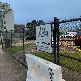 Guest self-parking (Dec 2022)