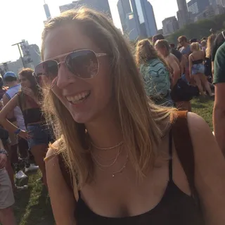 Rachel R.