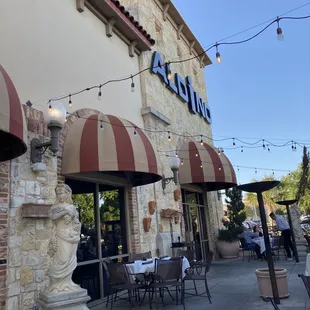 The celebrated patio