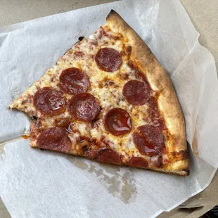 Pepperoni pizza- the crust was bangin&apos;