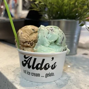 Kady's coffee krunch, mint stracciatella