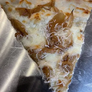 CYO caramelized onions oil and garlic sauce