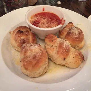 Garlic Knots