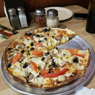 The ultimate BBQ chicken pizza - medium