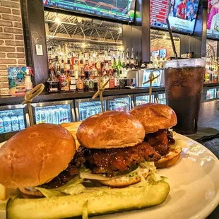 Nashville chicken sliders