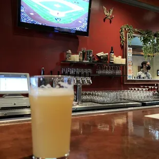 Beer and Giants on TV