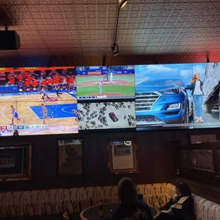 Tv wall