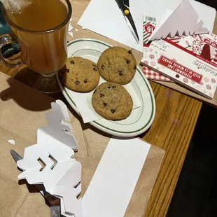 Hot toddy and cookies
