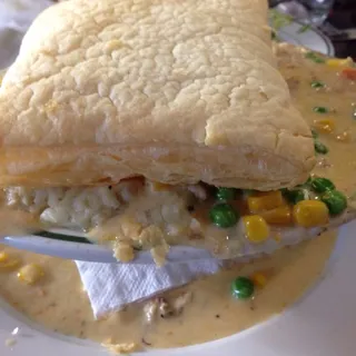 Seafood pot pie