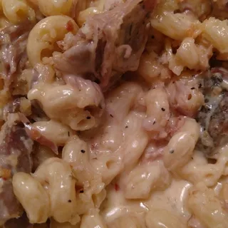 Kids Mac & Cheese w/ Garlic Toast