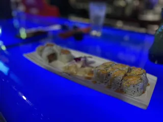 Sumo Japanese Steakhouse & Sushi Bar