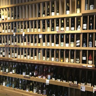 Ale Wine & Spirits