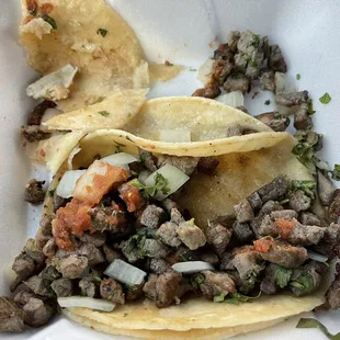 Horrible carne asada.The beef is rubbery and chewy.Avoid at all cost