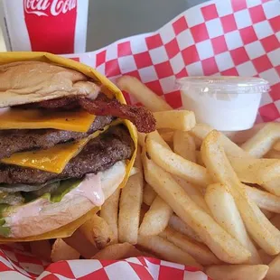 Double bacon cheeseburger, no tomatoes, extra dressing.  Combo
