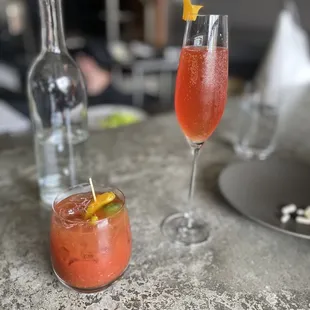 Spritz with rose secco, killer and ambrosia. Bloody Mary was with a really nice watershed gin that complemented it well - mix was delicious