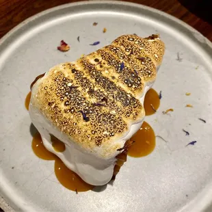 BUTTER MOCHI / MANGO CARAMEL / TOASTED MARSHMALLOW - very interest texture...love it!