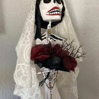 Sandra R.