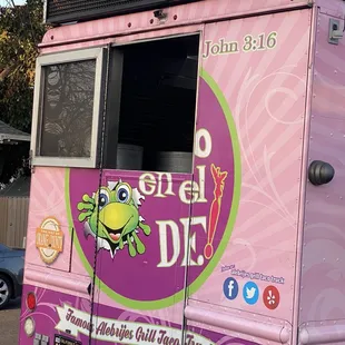 Taco truck