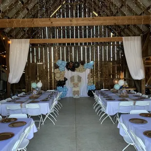 Barn decorations