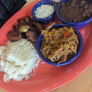 Pabellon Plate