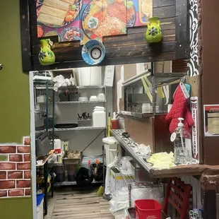 Cute, tiny little kitchen