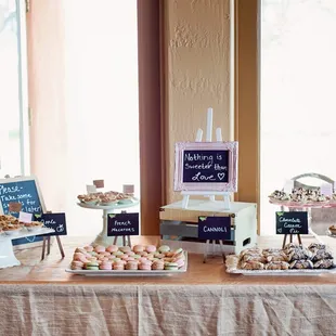 Dessert Bar with help from Tullys Market &amp; NM Pie Company.
 Photo Credit: Maura Jane Photography