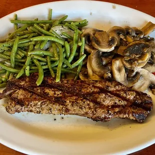 steak and green beans