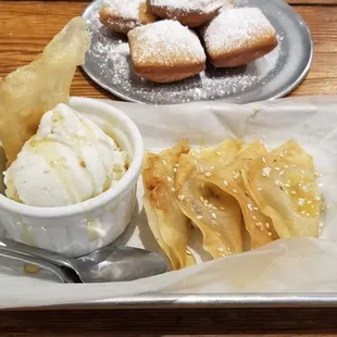 dough desserts, donuts, food