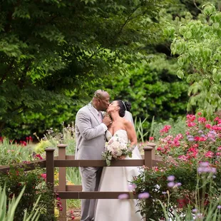 The garden bridge shots are just magical in the Spring