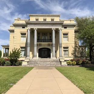 Alexander Mansion, Texas State Historic Landmark, built in 1904 by the Charles H. Alexander family.