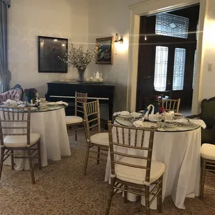 Tables set up in the French Room for a luncheon hosted by The Dallas Woman's Forum.