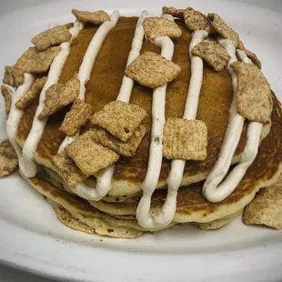 Cinnamon swirl pancakes