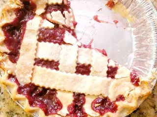 Homemade Ice Cream & Bakery Café