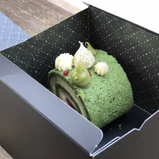 Matcha Roulade