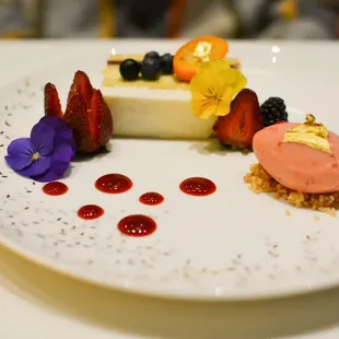 Harry's Berries Strawberry Cake