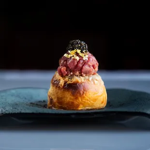 kaluga caviar washugyu beef tartare · hokkaido milk bread