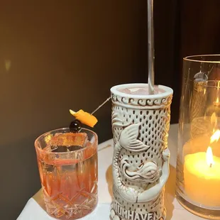 Old fashioned & Fresh Kiwi Juice cocktail