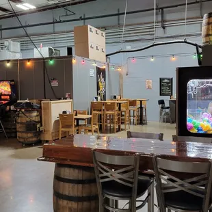 A view of the main taproom from Bender&apos;s.