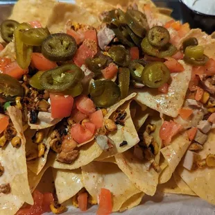 Grilled chicken nachos