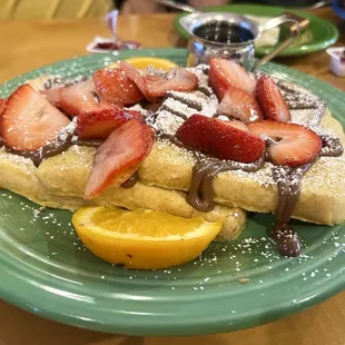 French toast with strawberries and Nutella