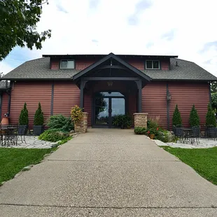 Alexis Bailly Vineyard Inc