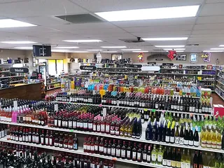 DeSoto Liquor & Wine