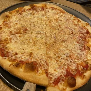 Cheese pizza